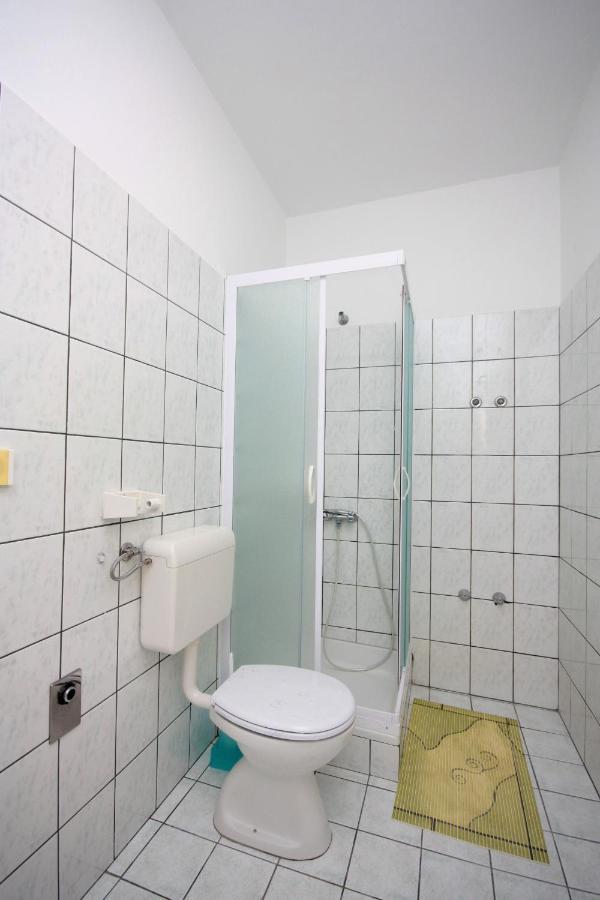 Apartments By The Sea Kampor, Rab - 4986 Bagian luar foto